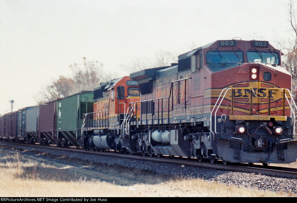 BNSF 803 West